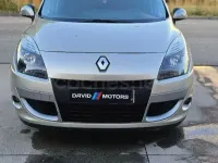 Usado Renault Scénic III Dynamique 110 CV (80 kW) 2012 Beige Monovolumen
