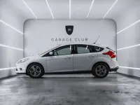Usado Ford Focus Trend 125 CV (91 kW) 2013 Blanco Utilitario