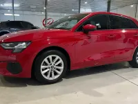 Usado Audi A3 Sportback 110 CV (80 kW) 2023 Rojo Utilitario