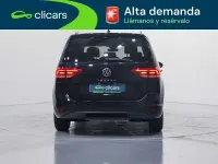 Usado VW Touran Sport 150 CV (110 kW) 2022 Azul Monovolumen