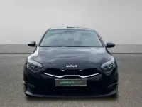 Usado Kia Ceed 100 CV (73 kW) 2024 Negro Utilitario