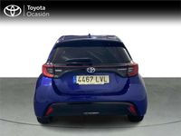 Usado Toyota Yaris Hybrid Style 116 CV (85 kW) 2021 Monovolumen