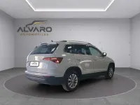 Usado Skoda Karoq Ambition 150 CV (110 kW) 2023 Blanco SUV