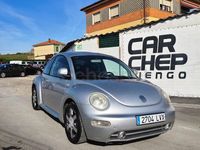 Usado VW New Beetle 90 CV (66 kW) 2002 Gris / plata Utilitario