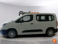 Usado Toyota Proace Verso Active 102 CV (75 kW) 2022 Blanco Familiar