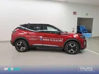 Usado Peugeot e-2008 GT 100 kW (136 CV) 2024 Rojo SUV