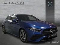 Usado Mercedes A180 AMG line 116 CV (85 kW) 2024 Azul espectra Berlina