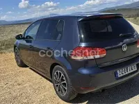Usado VW Golf VII Advance 105 CV (77 kW) 2012 Azul Berlina
