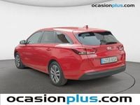 Usado Hyundai i30 GO! 120 CV (88 kW) 2019 Rojo Familiar