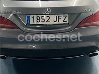 Usado Mercedes CLA200 Shooting Brake 136 CV (100 kW) 2015 Marrón Familiar