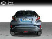 Usado Toyota C-HR Advance 122 CV (89 kW) 2022 Gris / plata SUV