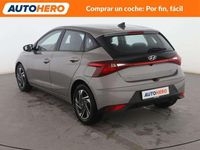 Usado Hyundai i20 101 CV (74 kW) 2022 Gris Utilitario