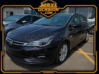 Usado Opel Astra Dynamic 125 CV (91 kW) 2018 Azul Familiar