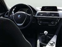 Usado BMW 318 150 CV (110 kW) 2016 Gris Berlina