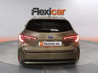 Usado Toyota Corolla Active 140 CV (102 kW) 2023 Marrón Familiar