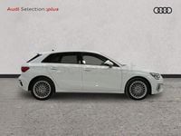 Käytetty Audi A3 Advanced Plus 150 HP (110 kW) 2021 Valkoinen Sedan