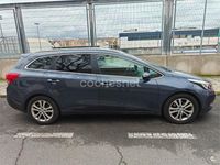 Usado Kia Ceed Sportswagon 128 CV (94 kW) 2012 Azul Familiar