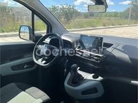 Usado Citroën Berlingo Feel 110 CV (80 kW) 2021 Blanco Monovolumen