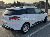 Usado Renault Clio LIMITED 90 CV (66 kW) 2017 Blanco Familiar