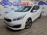 Käytetty Kia Ceed 120 HP (88 kW) 2016 Valkoinen Viistoperä