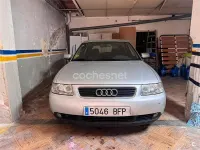 Usado Audi A3 Ambition 101 CV (74 kW) 2001 Gris / plata Utilitario