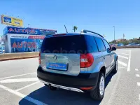 Usado Skoda Yeti Ambition 105 CV (77 kW) 2010 Gris / plata SUV