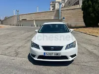Usado Seat Leon Style 105 CV (77 kW) 2014 Blanco Familiar