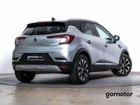 Usado Renault Captur Techno 90 CV (66 kW) 2024 Gris SUV
