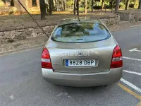 Usado Nissan Primera Acenta 140 CV (102 kW) 2004 Beige Berlina
