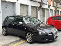 Usado Alfa Romeo 147 120 CV (88 kW) 2007 Negro Utilitario