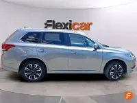 Usado Mitsubishi Outlander P-HEV 203 CV (149 kW) 2017 Gris SUV