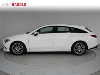 Usado Mercedes CLA180 Shooting Brake 136 CV (100 kW) 2021 Blanco Familiar