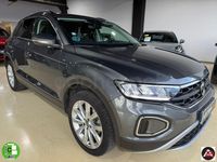 Usado VW T-Roc Life 150 CV (110 kW) 2022 Gris / plata SUV