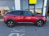 Usado Peugeot 3008 Allure 130 CV (95 kW) 2018 Granate SUV