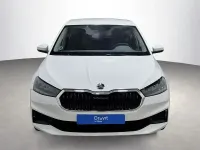 Usado Skoda Fabia Active 95 CV (69 kW) 2022 Blanco Utilitario