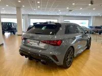 Usado Audi RS3 Sportback 400 CV (294 kW) 2025 Gris Utilitario