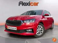 Usado Skoda Fabia 95 CV (69 kW) 2024 Rojo Berlina