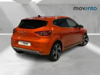 Usado Renault Clio RS Line 90 CV (66 kW) 2021 Naranja Utilitario