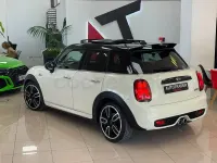 Usado Mini Cooper SD 170 CV (125 kW) 2016 Beige Utilitario