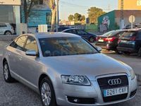 Usado Audi A6 177 CV (130 kW) 2004 Gris / plata Berlina