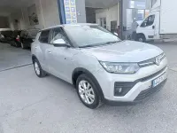Usado SsangYong Tivoli 163 CV (119 kW) 2020 Gris / plata SUV