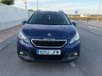 Usado Peugeot 2008 Allure 120 CV (88 kW) 2015 Azul SUV