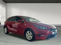 Usado Kia Ceed 136 CV (100 kW) 2023 Rojo Utilitario