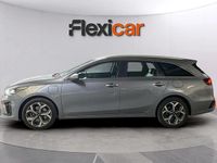 Usado Kia Ceed 141 CV (103 kW) 2022 Gris Utilitario