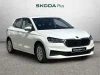 Usado Skoda Fabia Ambition 80 CV (58 kW) 2022 Blanco Utilitario