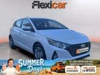 Usado Hyundai i20 100 CV (73 kW) 2022 Blanco Utilitario