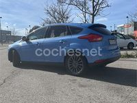 Usado Ford Focus Trend 125 CV (91 kW) 2016 Azul Berlina