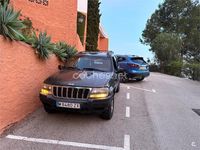 Usado Jeep Grand Cherokee Laredo 185 HP (136 kW) 2000 Preto SUV