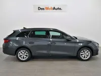 Usado Seat Leon Style 116 CV (85 kW) 2025 Azul