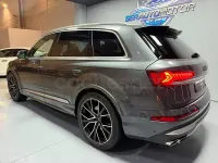 Usado Audi SQ7 Ambiente 435 CV (319 kW) 2021 Gris / plata SUV